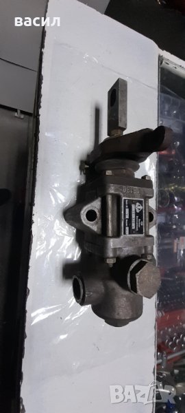 Спирачен въздушен кран IFA TGL 39-328A, снимка 1