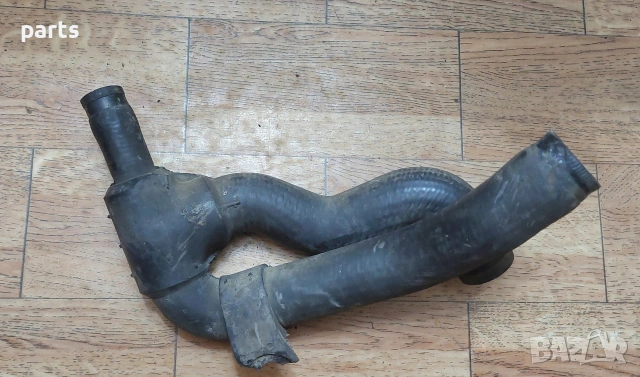 Воден Маркуч Рено 19, снимка 2 - Части - 53332365