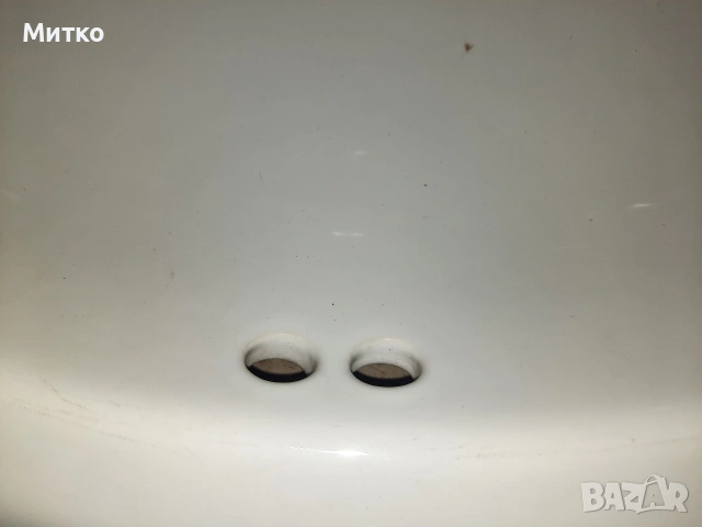 Порцеланова бяла мивка за баня със дребна забележка , снимка 5 - Мивки - 53696151