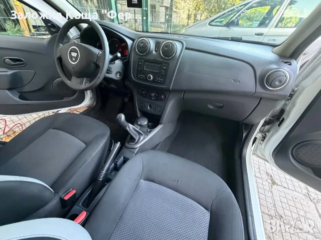Dacia Sandero II 1.5 tdi, снимка 8 - Автомобили и джипове - 55903813