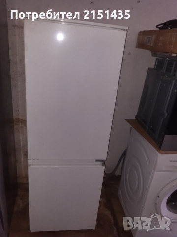 хладилник фризер ZANUSSI A+, снимка 1