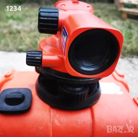 Японски оптичен автоматичен нивелир SOKKIA C41, снимка 5 - Измервателни инструменти - 52102750