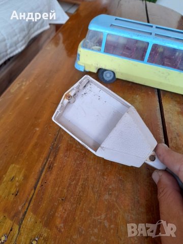 Стара играчка автобус, снимка 3 - Антикварни и старинни предмети - 41818587