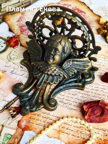 Чугунена поставка за стена, снимка 4 - Антикварни и старинни предмети - 53315745