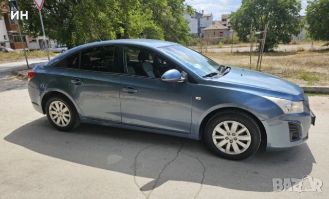 Chevrolet Cruze, снимка 6 - Автомобили и джипове - 53344879