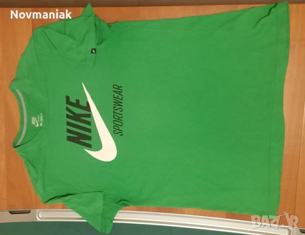 Nike Standard Fit Coupe-Много Запазена, снимка 13 - Тениски - 41306575