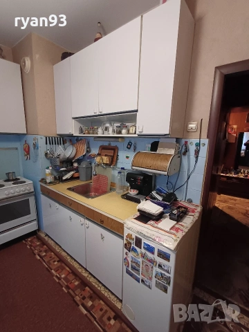 Кухня - кухненски шкафове 