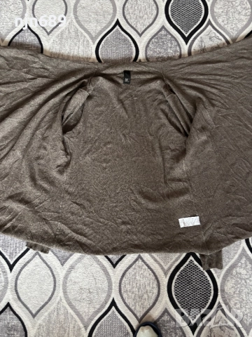 100% кашмир, снимка 2 - Жилетки - 52855495