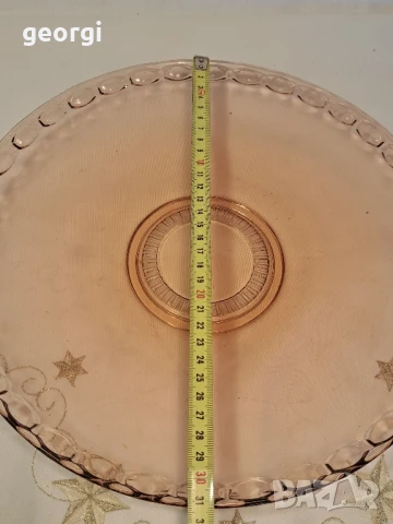 стъклен поднос цветно розово стъкло     26/2, снимка 4 - Аксесоари за кухня - 50598302