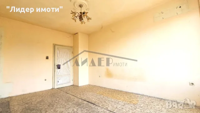 2-стаен панел в кв. Гагарин, снимка 9 - Апартаменти - 56265772