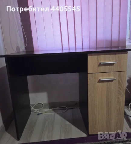 Продавам бюро венге+ дъб сонома