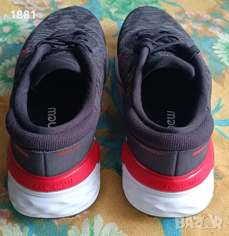 Маратонки NIKE Renew Run 4 за ежедневно ходене и бягане. Размер 44,5. Нови., снимка 6 - Маратонки - 47616836