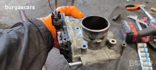 Дроселова клапа RF7J 136B0 Mazda 5 2.0D-110к.с. - 90лв