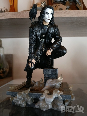 Колекционерска фигура/статуетка The Crow (Гарванът) - Eric Draven (Diamond Select)