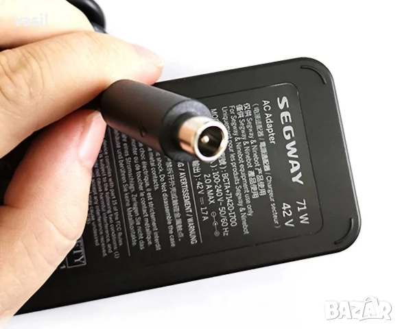 НОВО оригинално зарядно SEGWAY 42V 1.7A / 71W – букса 8 мм, снимка 2 - Скейтборд, ховърборд, уейвборд - 52961481