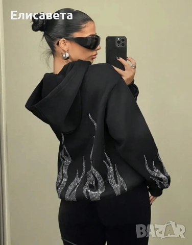 Дамски ватиран модерен екип , снимка 2 - Спортни екипи - 51894678