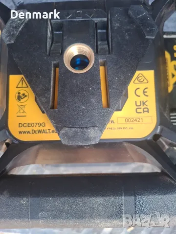 Ротационен лазерен нивелир DeWALT DCE79G, снимка 8 - Измервателни инструменти - 55970203