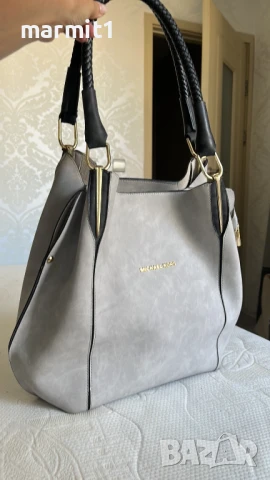 Дамска чанта, снимка 2 - Чанти - 51106529