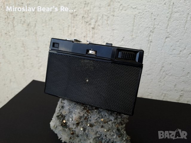 Оригинален Ретро фотоапарат Смена 8 с оригинален Ломо калъф имам няколко, снимка 3 - Фотоапарати - 41387408