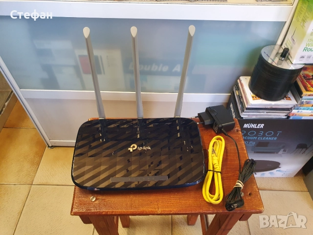 Рутер TP-Link Archer C20 В отлично техническо и визуално състояние., снимка 2 - Рутери - 51983407