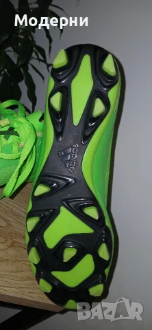 калеври Adidas 40 номер , снимка 4 - Спортни обувки - 56247307