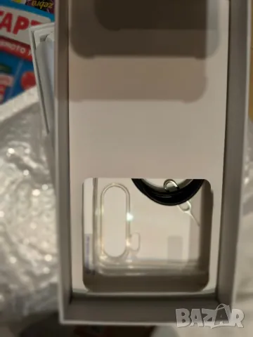 смартфон чисто нов пълен комплект , снимка 2 - Телефони с две сим карти - 48594826