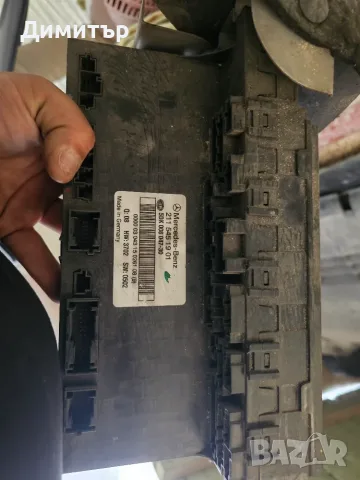 Заден SAM модул / Бушониера Mercedes W211 E-Класа / C219 CLS – OEM 2115451901 / Hella
