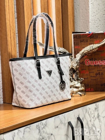 чанти guess gucci , снимка 18 - Чанти - 51302952