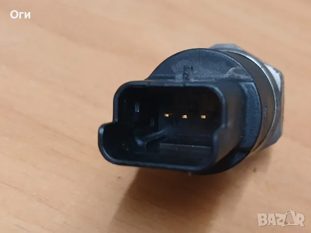 Датчик налягане на горивото за Форд,Рено,Киа и др. 51HP02-01 9307Z502A, снимка 2 - Части - 56172826