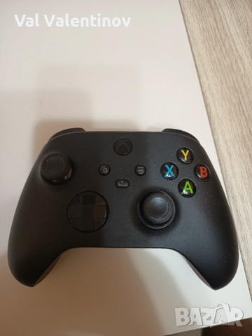 Промоция!!! Xbox one+ 2 игри и зарядно, снимка 2 - Xbox конзоли - 52148448