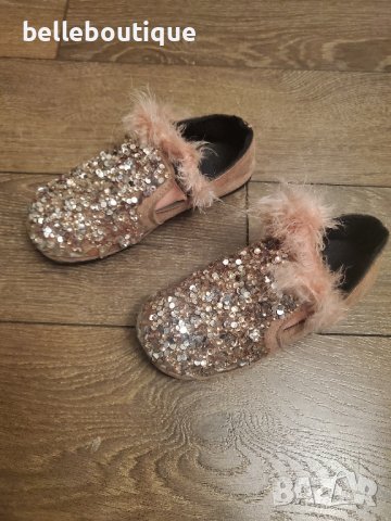 Страхотни обувки с камъни и перца 29 номер, снимка 2 - Детски обувки - 41524692