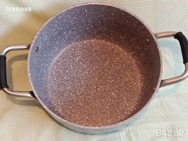 Тенджера GRAN GOURMET с незалепващо покритие без PFOA на TVS Италия., снимка 3 - Съдове за готвене - 56062214