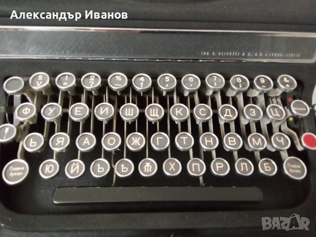 Италианска пишеща машина OLIVETTI 1940 г., снимка 3 - Антикварни и старинни предмети - 53569752