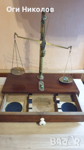 Старинна професионална златарска-медицинска везна, снимка 4 - Антикварни и старинни предмети - 50772110