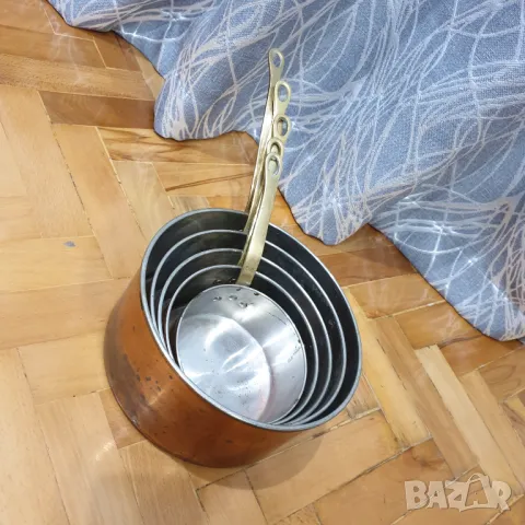 Комплект медни тигани с бронзови дръжки, снимка 11 - Антикварни и старинни предмети - 49329585
