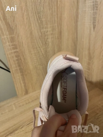 Дамски маратонки Puma, снимка 3 - Маратонки - 53633593