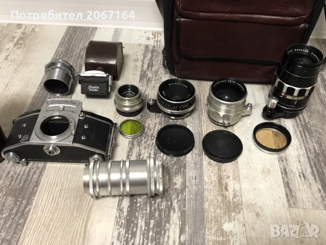 Ретро фото лот Exakta Varex IIa с 3 обектива Carl Zeiss Jena и 1 Schneider