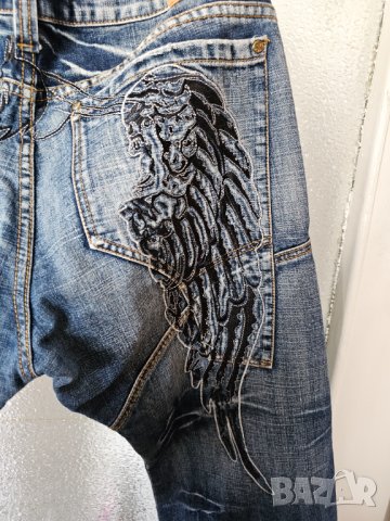 Зверски готини  мъжки дънки NATBLUE с ангелски крила - уникален модел за ценители  ангел, снимка 8 - Дънки - 41796222