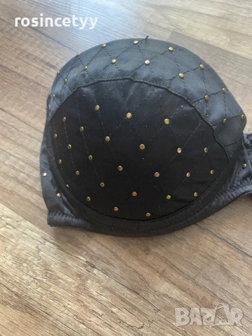 Сутиен с капси , снимка 4 - Бельо - 37125270