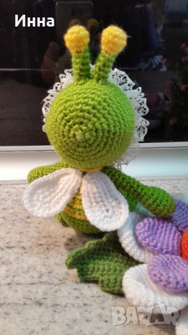Плетена играчка Буболечка+голямо цвете, Плетени, ръчно изработени., снимка 9 - Романтични подаръци - 32279475