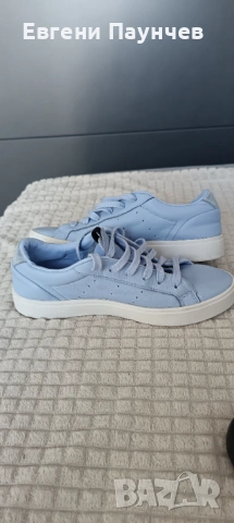 Дамски маратонки Adidas размер 38 естествена кожа , снимка 3 - Маратонки - 53573800