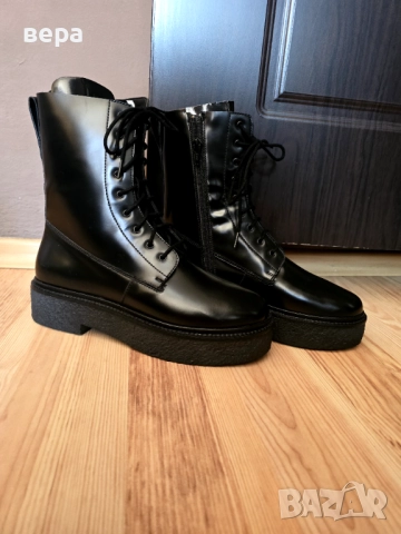 Продавам боти тип кубинки