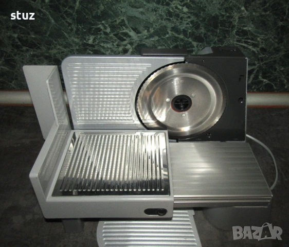 Електрическа машина за рязане на колбаси, хляб, сирена Ritter, снимка 8 - Кухненски роботи - 53596508