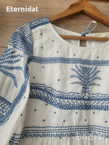 Бяла блуза с бродерии памучна материя , снимка 3 - Тениски - 50459451