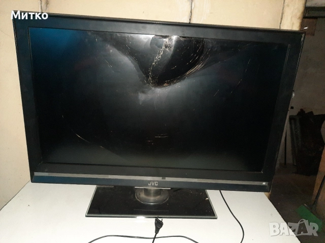 Работещ 37 инчов телевизор JVC модел LT-37A80XU за части