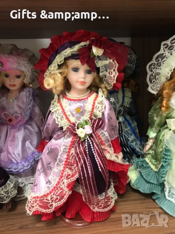 Кукла с порцеланово лице и ръце - в различни цветове рокли​, снимка 5 - Кукли - 44190432