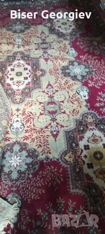 Персиски килим оригинал много запазен и никакви дефекти размери 3.35 на2.30 см хубава шарка , снимка 1 - Дивани и мека мебел - 41315653