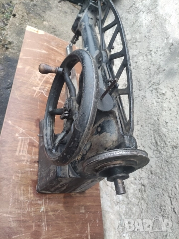 Продавам оригинална немска сарашка машина ADLER, снимка 4 - Други машини и части - 52881970