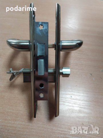 Комплект брава, дръжки и патрон за китайска интериорна врата - 50 мм междуцентрие, снимка 2 - Интериорни врати - 41164846