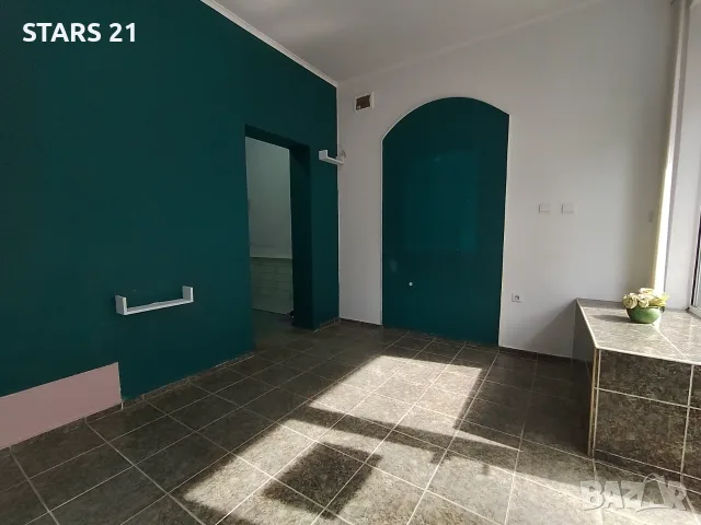 Магазин/ офис в широк Център, снимка 2 - Офиси - 56244338